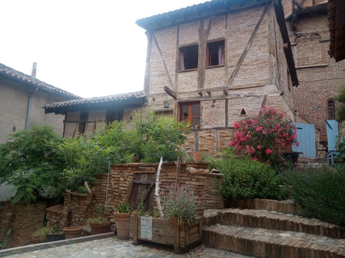Bed and Breakfast La Lauze Et L'Anguille Gaillac Exteriér fotografie