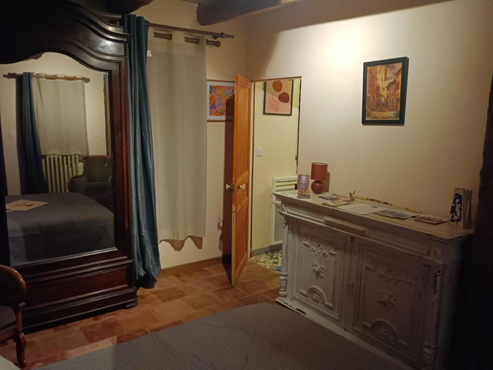 Bed and Breakfast La Lauze Et L'Anguille Gaillac Exteriér fotografie